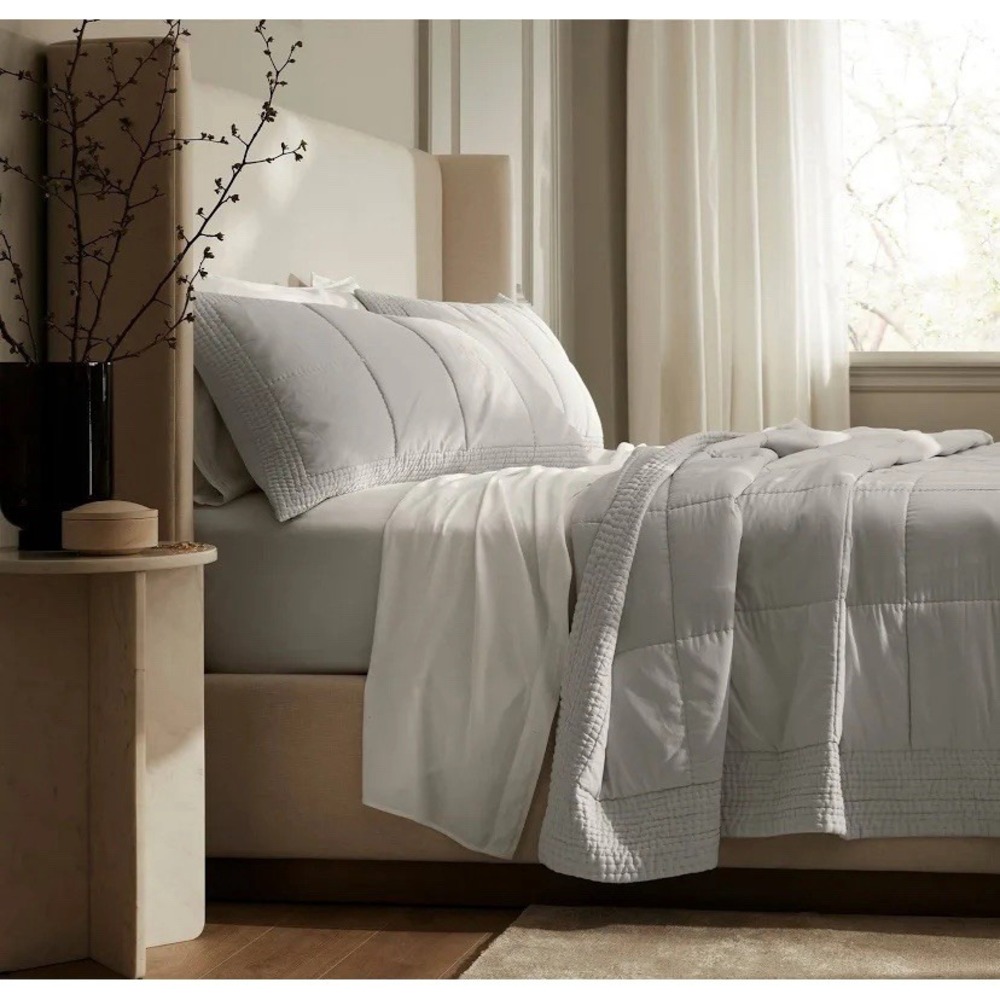 Boll & Branch Signature Handstitched Quilted Sham Standard Size White  x 2